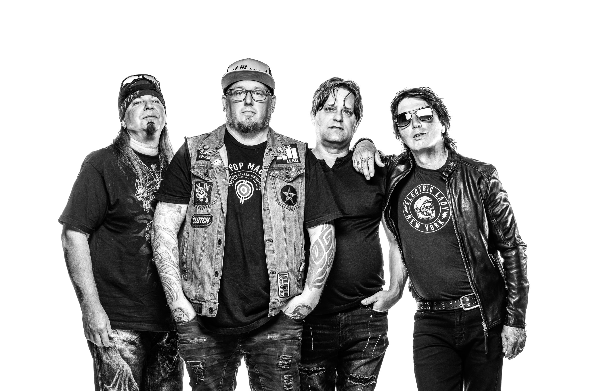 220918 wayneg0766 LREdit